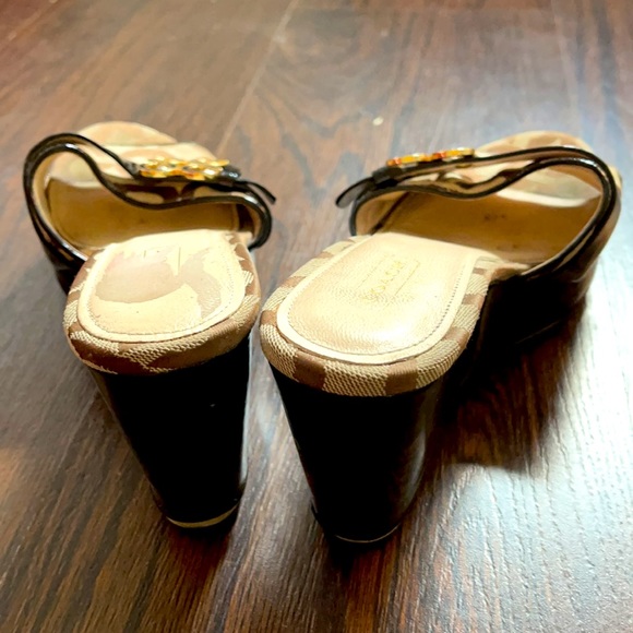 Coach Sandals - Picture 3 of 7